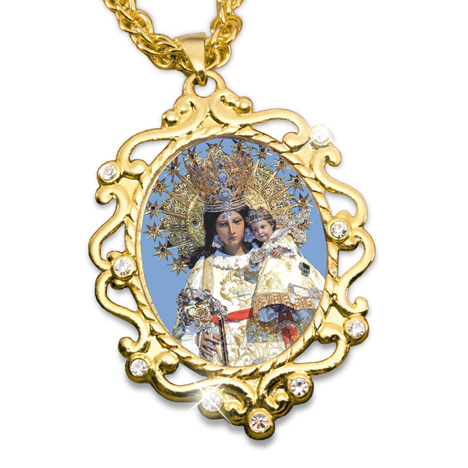 Medalla Virgen de los Desamparados: Medalla y cadena acabadas en Oro de Primera Ley